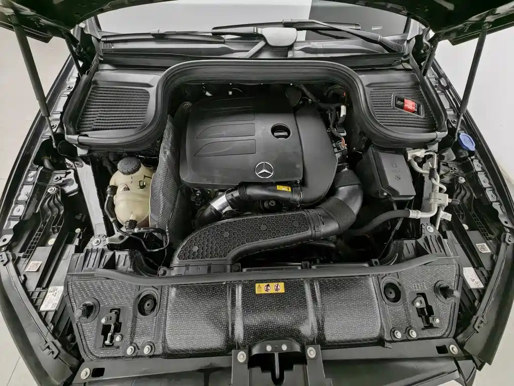 Mercedes-Benz GLE (Import) — миниатюра 6