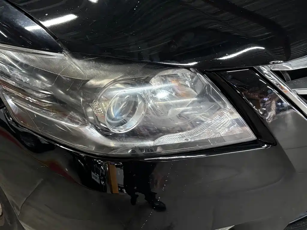 Toyota Camry — миниатюра 7