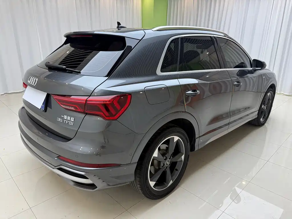 Audi Q3 2022 35 TFSI Fashion