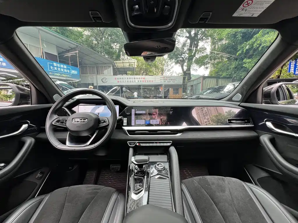Geely Xingyue L — миниатюра 19