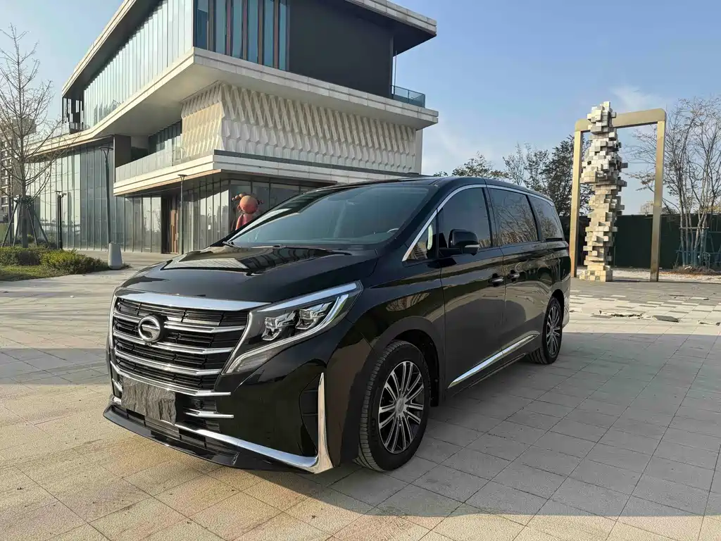 GAC TRUMPCHI M8