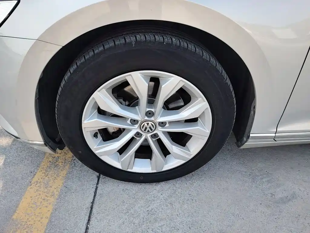 Volkswagen Magotan — миниатюра 23