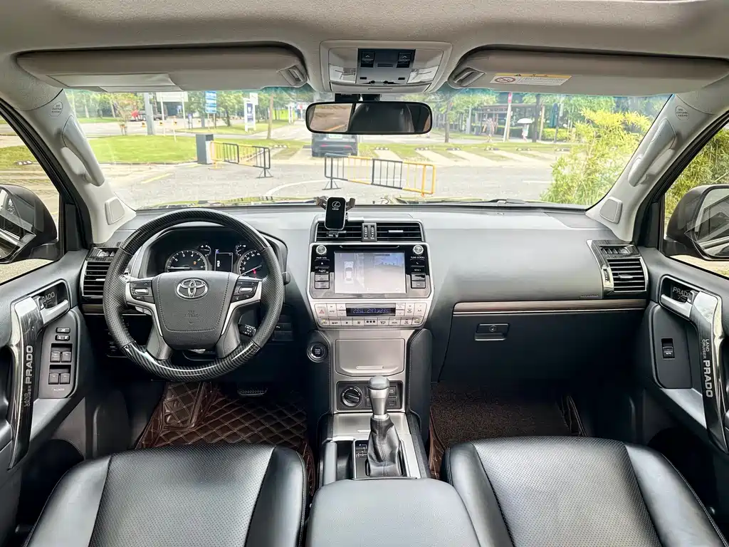 Toyota Prado — миниатюра 15