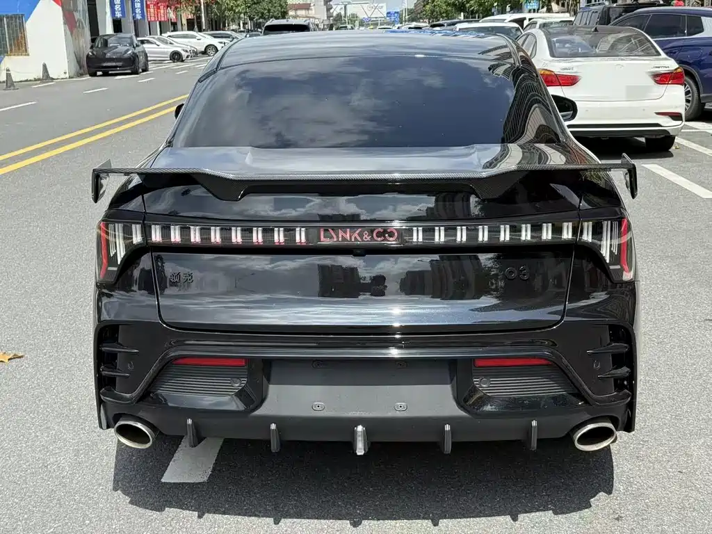 Lynk & Co 03 — миниатюра 11