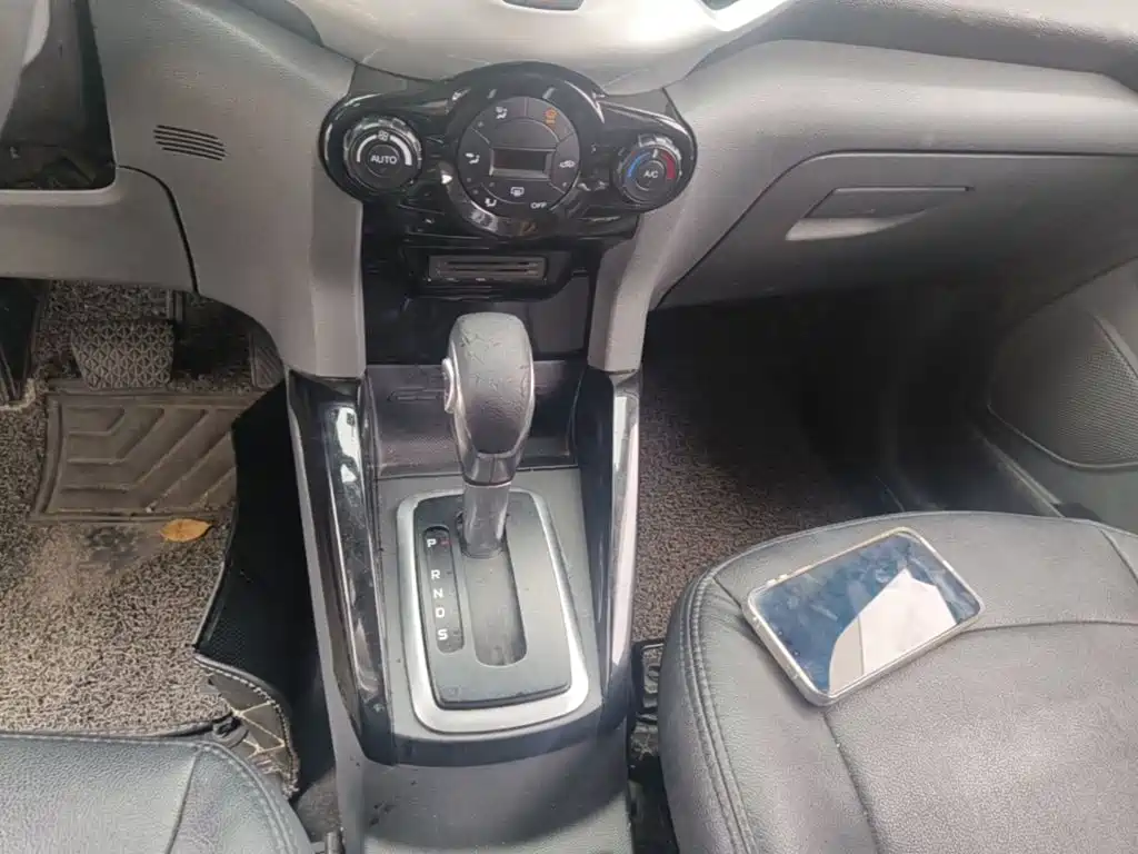 Ford Ecosport — миниатюра 14