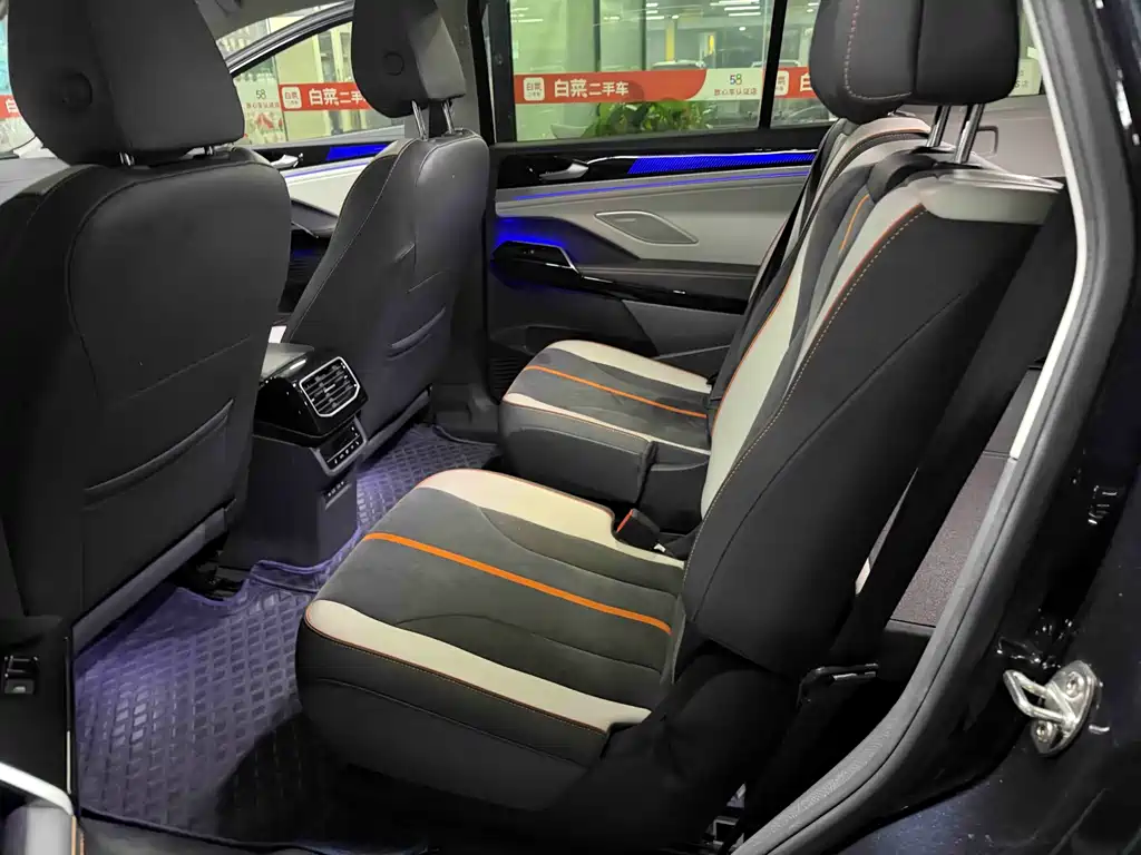 Volkswagen ID.6 Crozz — миниатюра 7