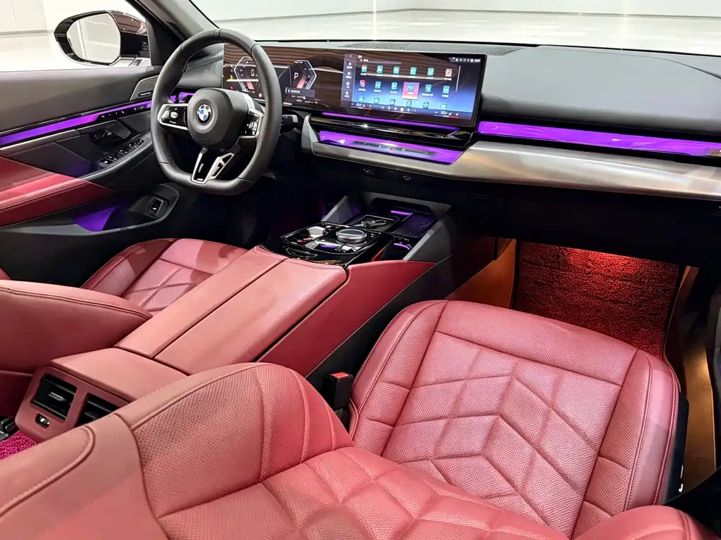 BMW 5 Series — миниатюра 6