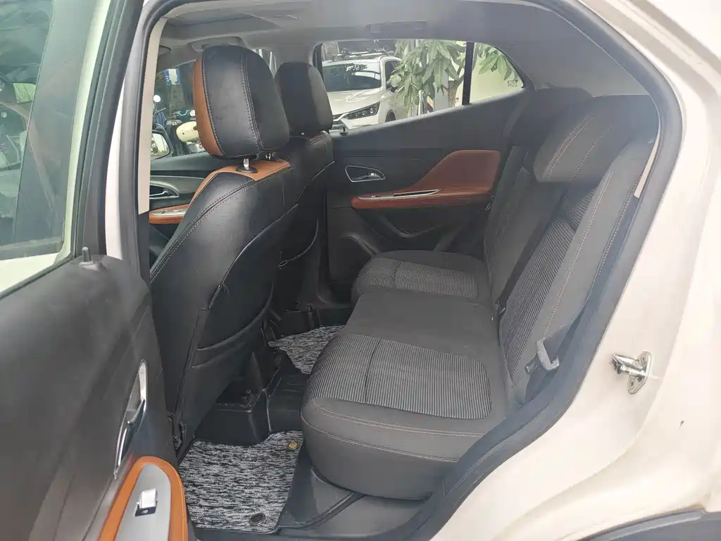 Buick Encore — миниатюра 13