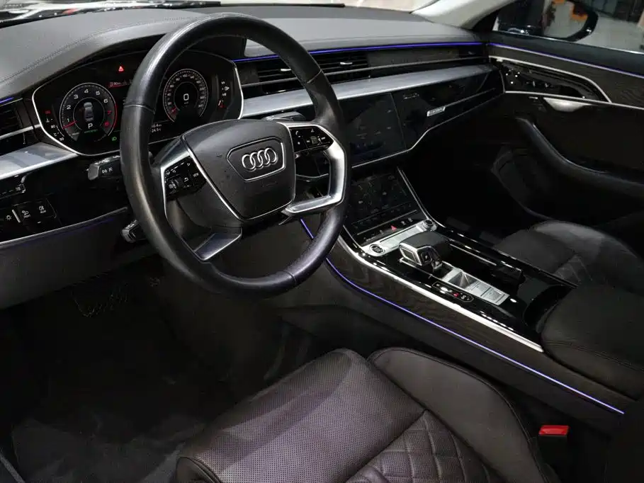 Audi A8 — миниатюра 6