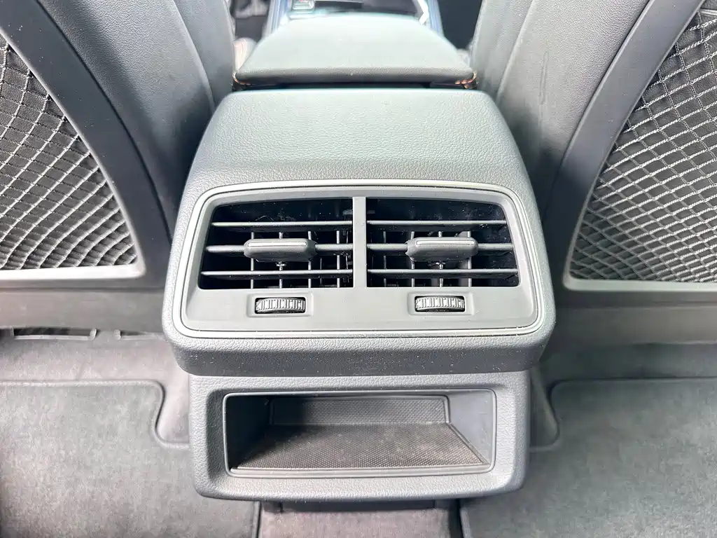 Audi e-tron — миниатюра 11