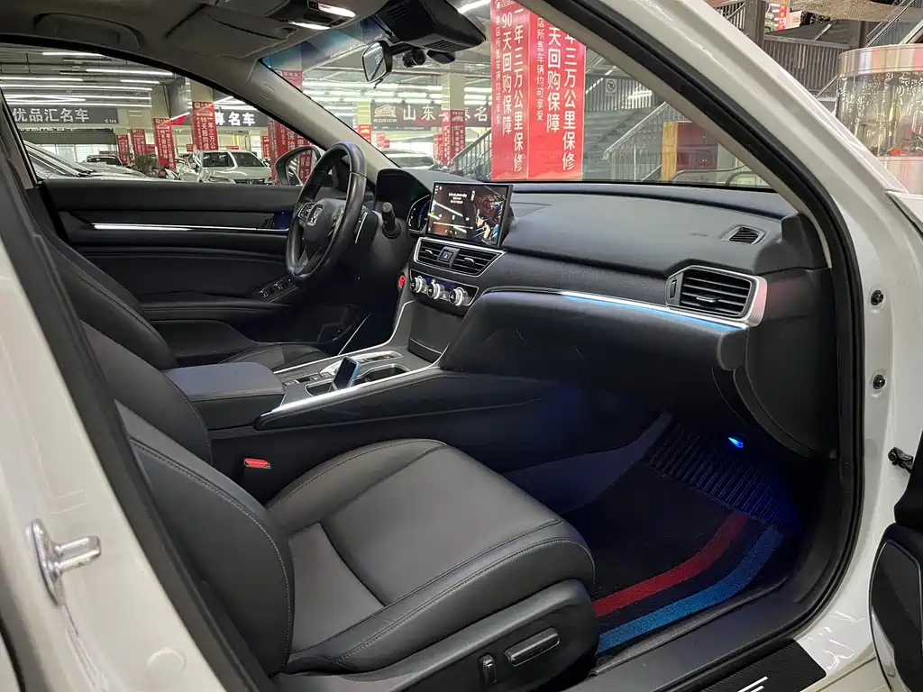 Honda Accord — миниатюра 10