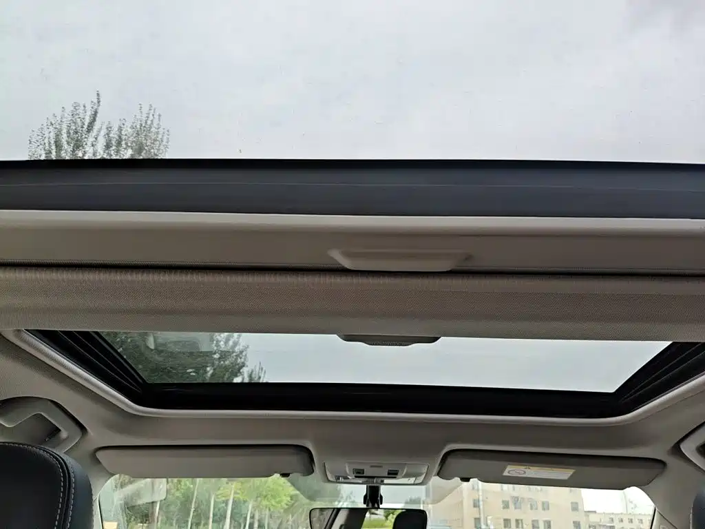 Toyota RAV4 — миниатюра 14