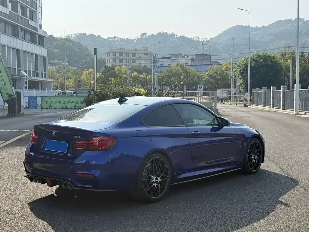 BMW M4 2019 M4