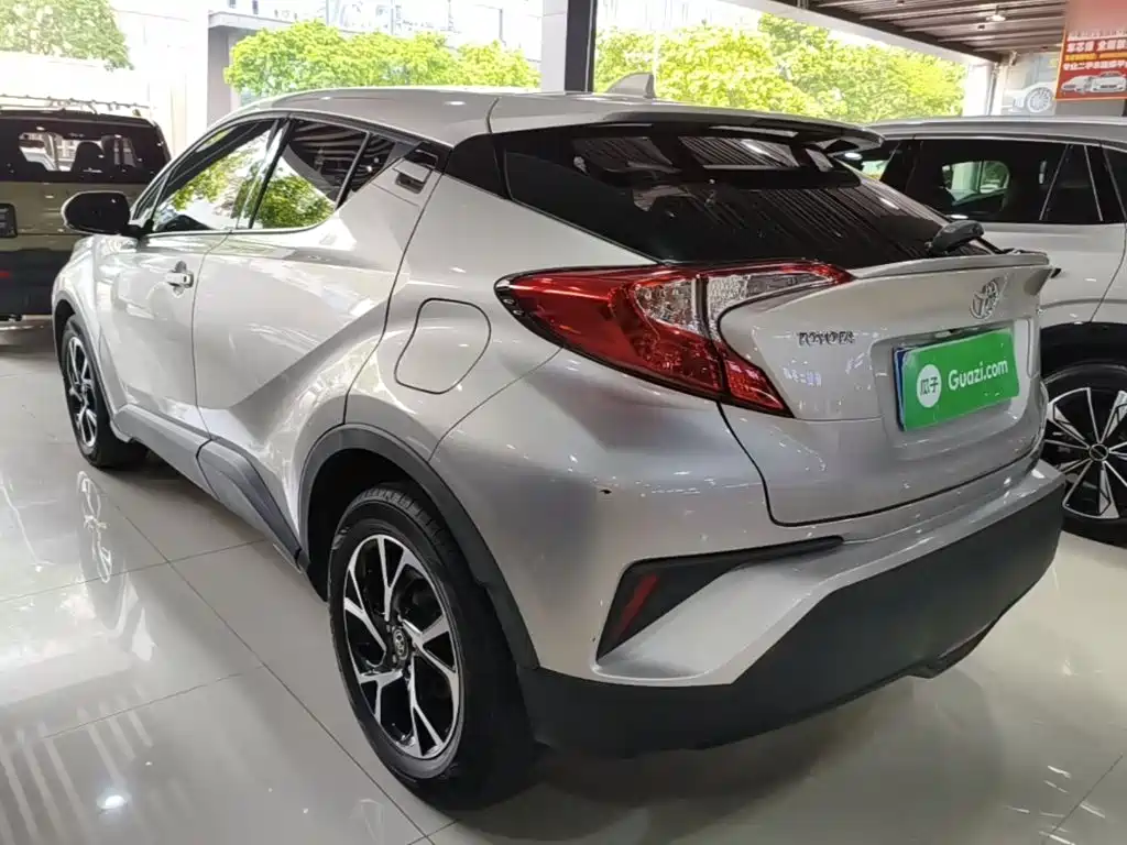 Toyota C-HR — миниатюра 5