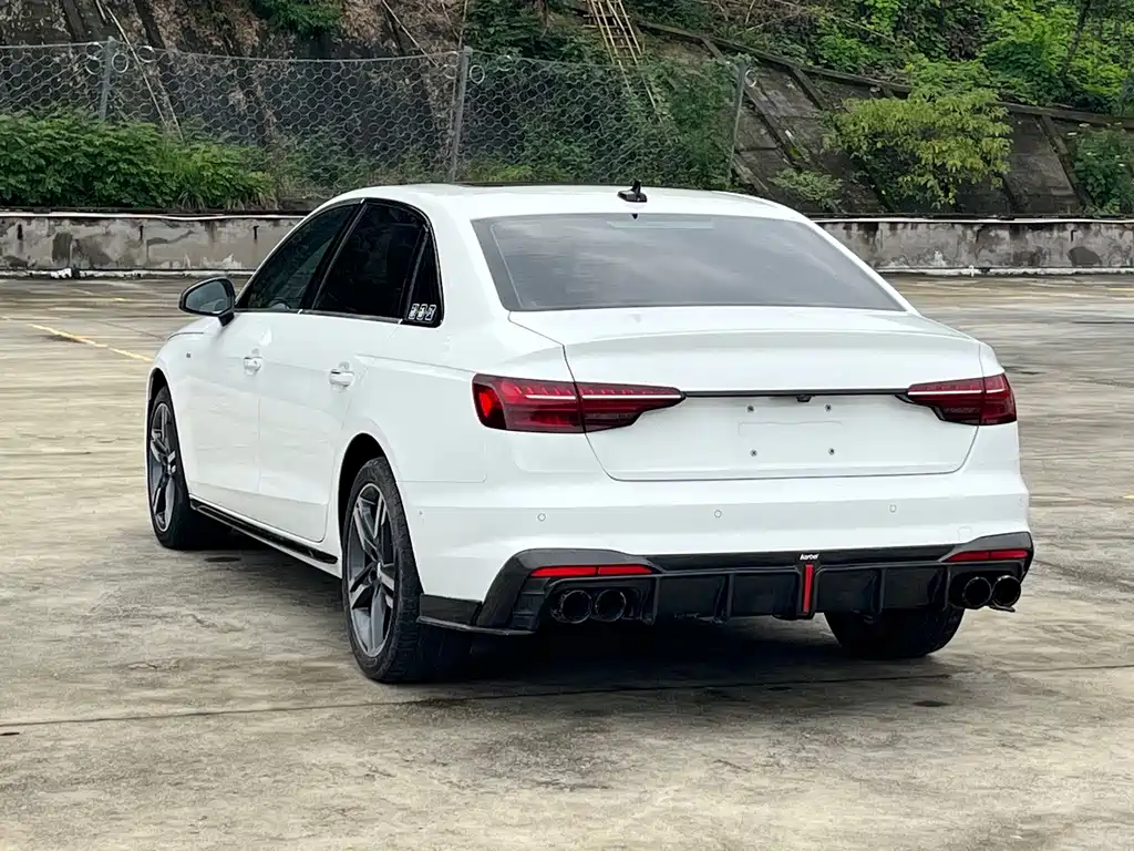 Audi A4L — миниатюра 4