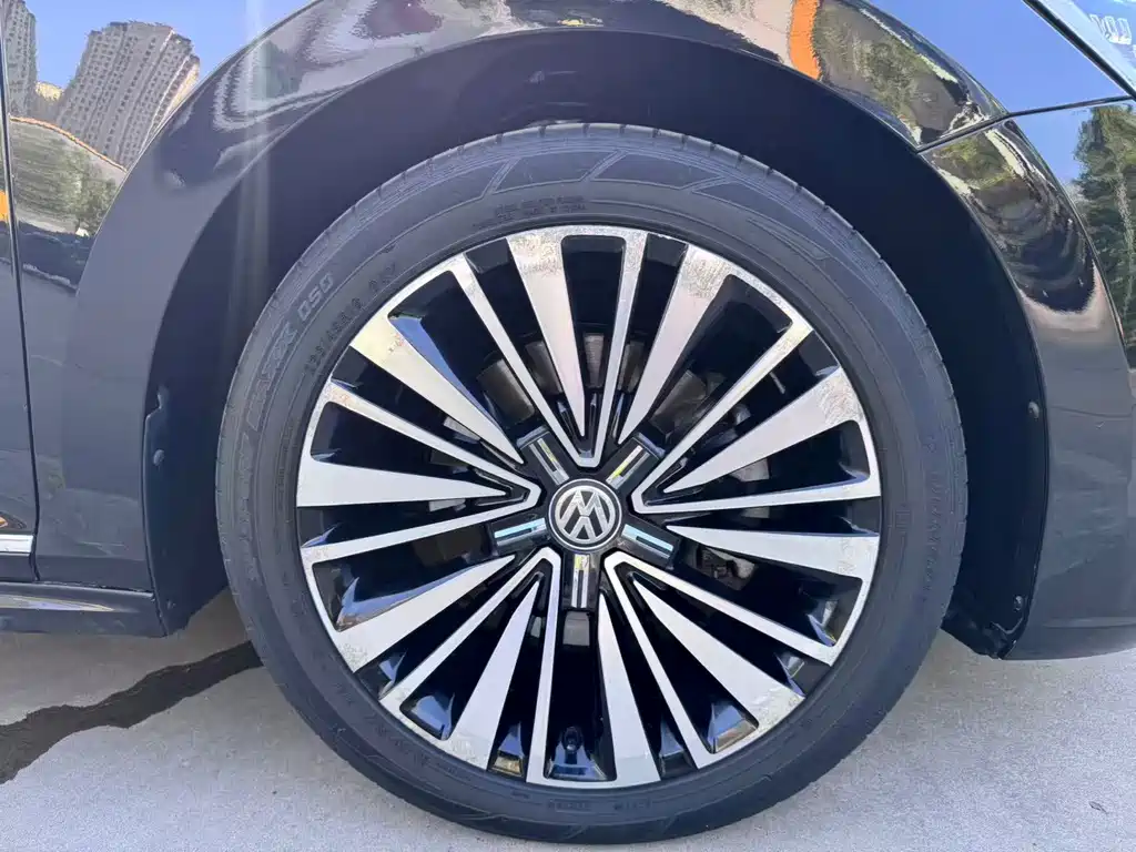 Volkswagen Passat — миниатюра 12