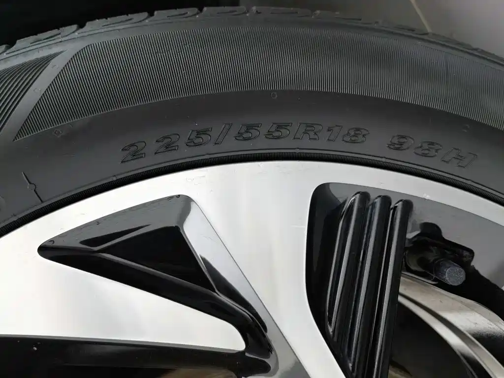 Hyundai Custo — миниатюра 24
