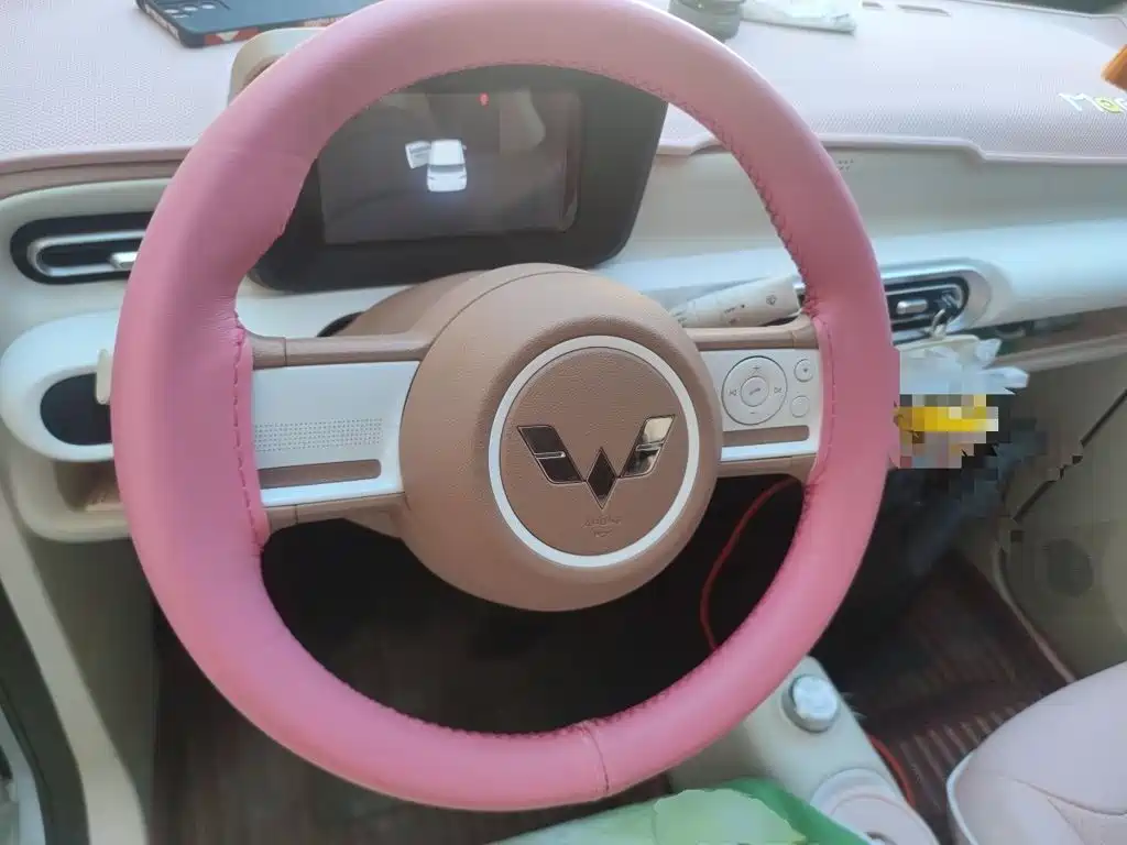 Wuling MINIEV — миниатюра 3
