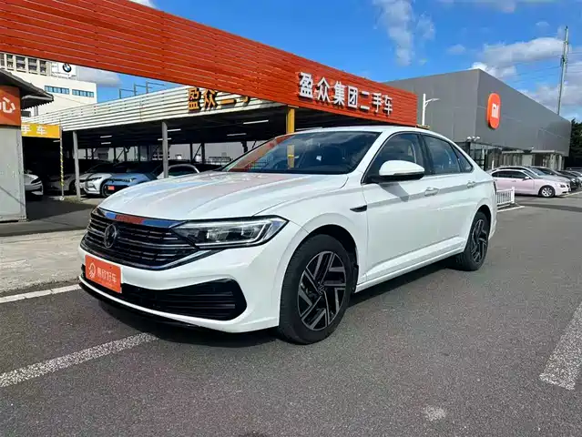 VOLKSWAGEN SAGITAR 2023