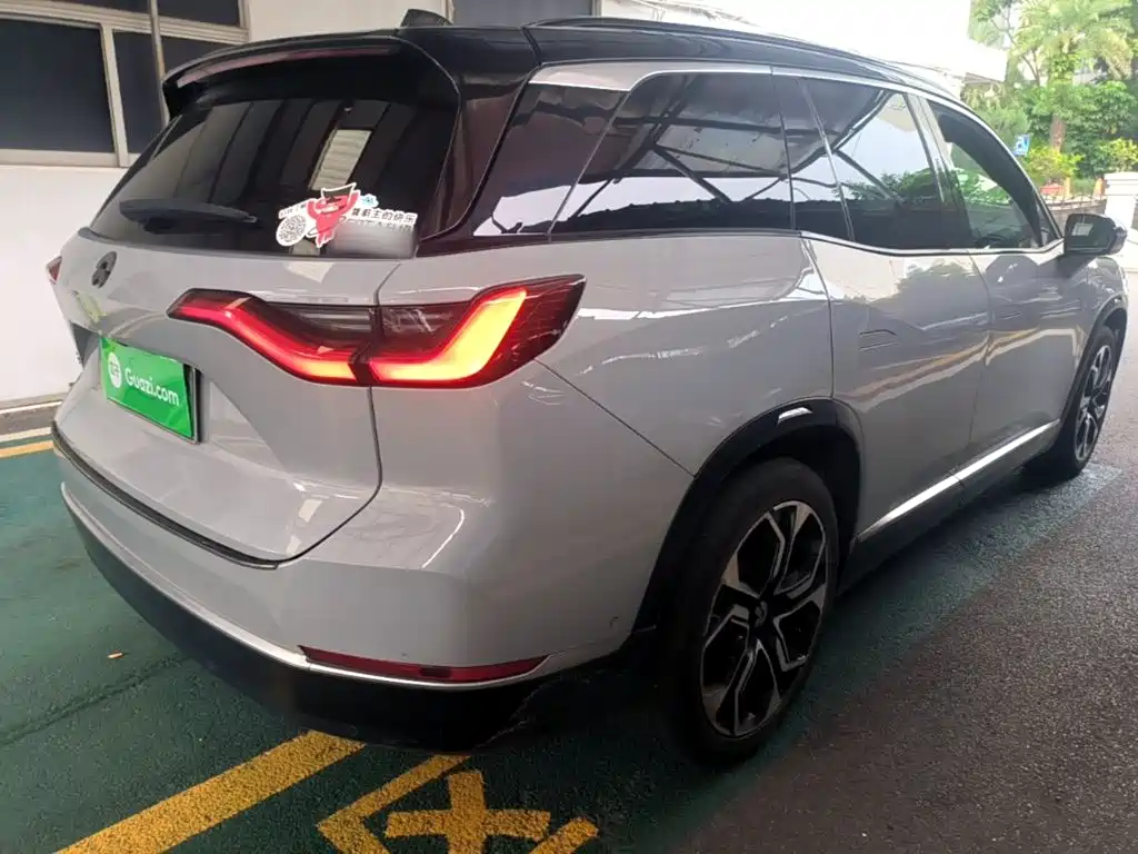 NIO ES8 — миниатюра 7