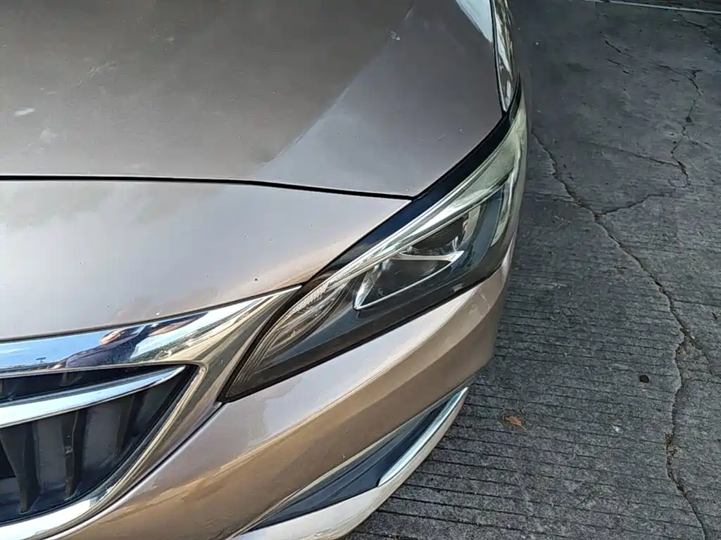 Buick Verano — миниатюра 24