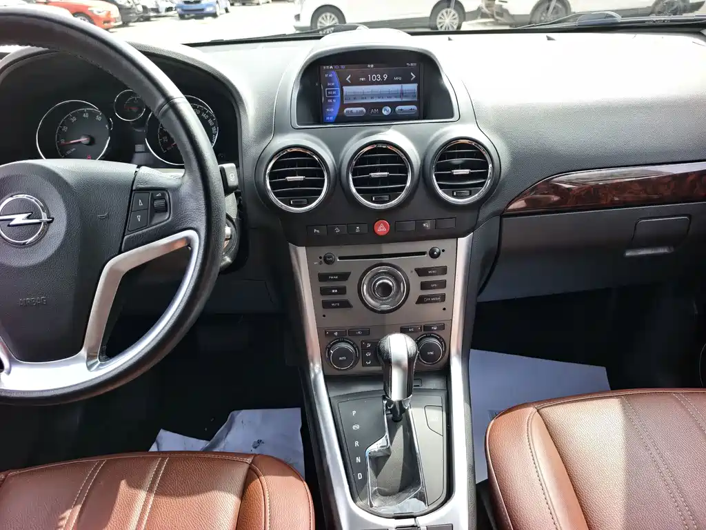 Opel Antara — миниатюра 13