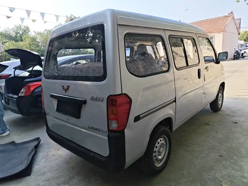 Wuling Zhiguang — миниатюра 7