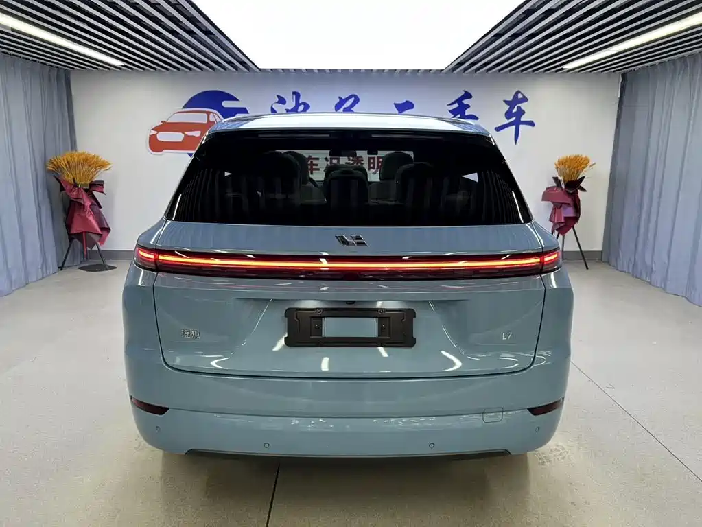 Li Auto IDEAL L7