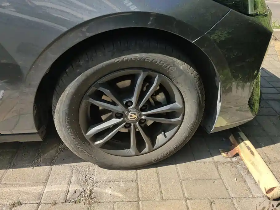 Changan Yida — миниатюра 6