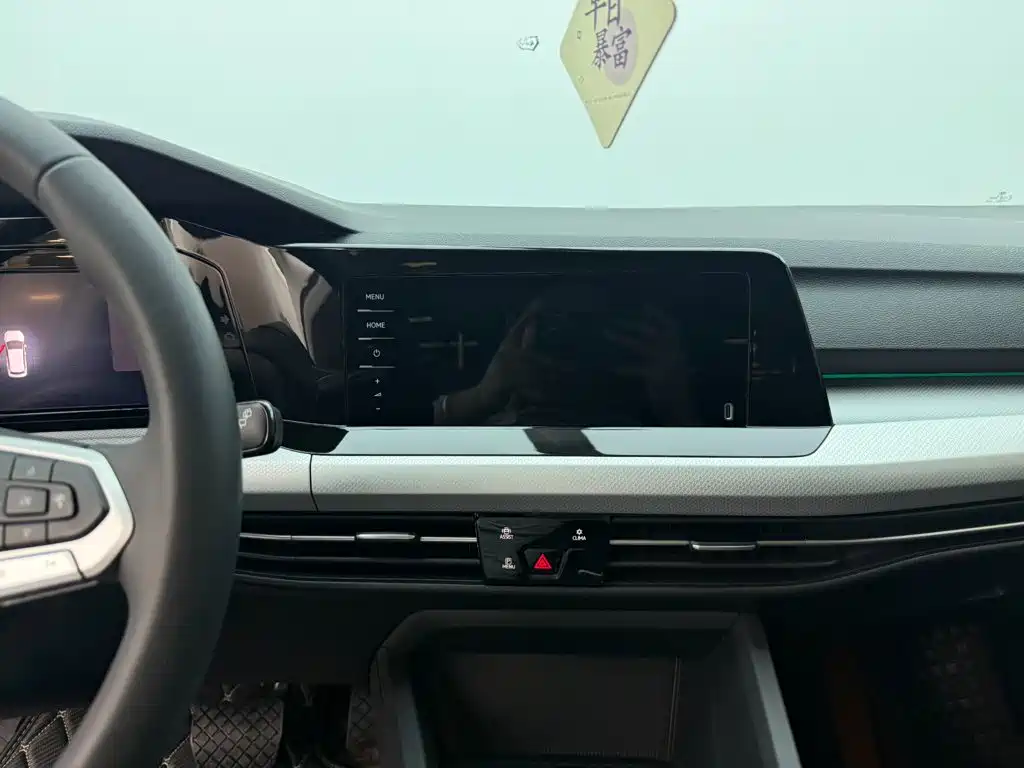 Volkswagen Golf — миниатюра 13