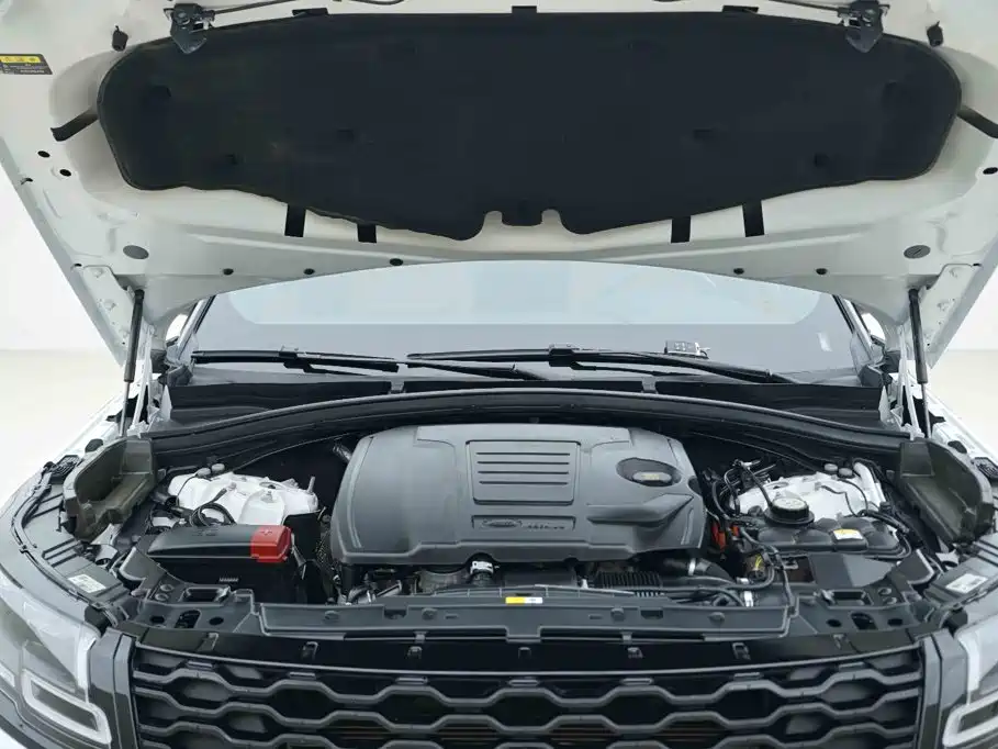 Land Rover Velar — миниатюра 6