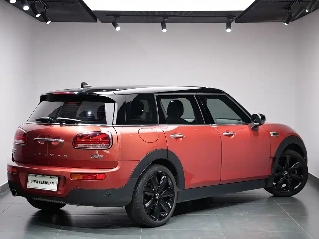 MINI Mini Clubman — миниатюра 4