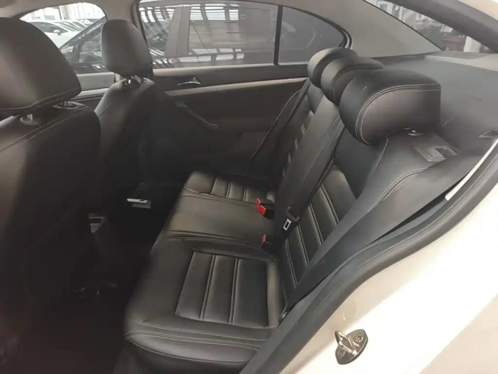Volkswagen Lavida — миниатюра 17