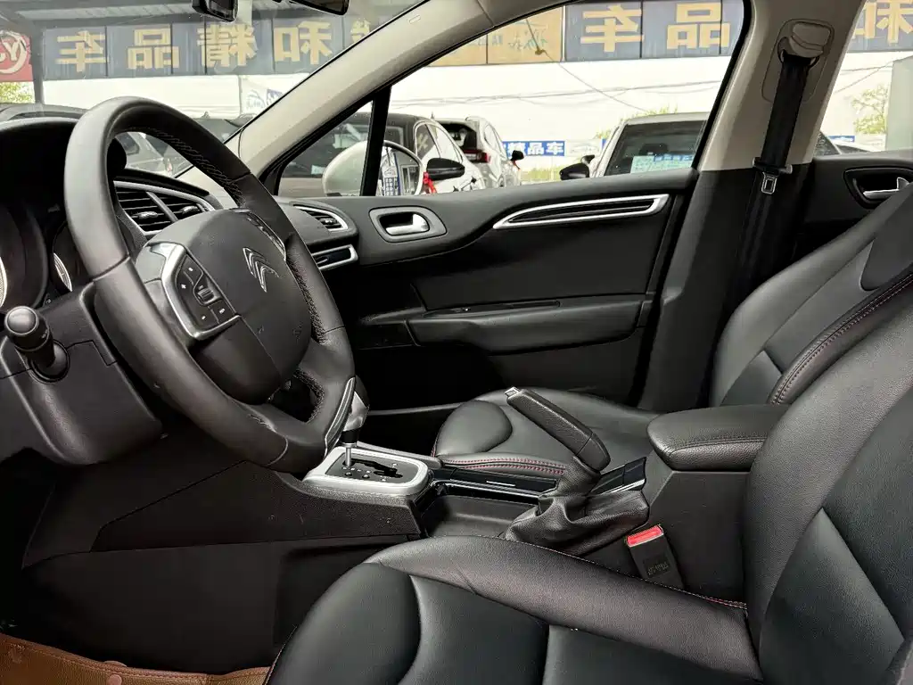 Citroen C4L — миниатюра 4
