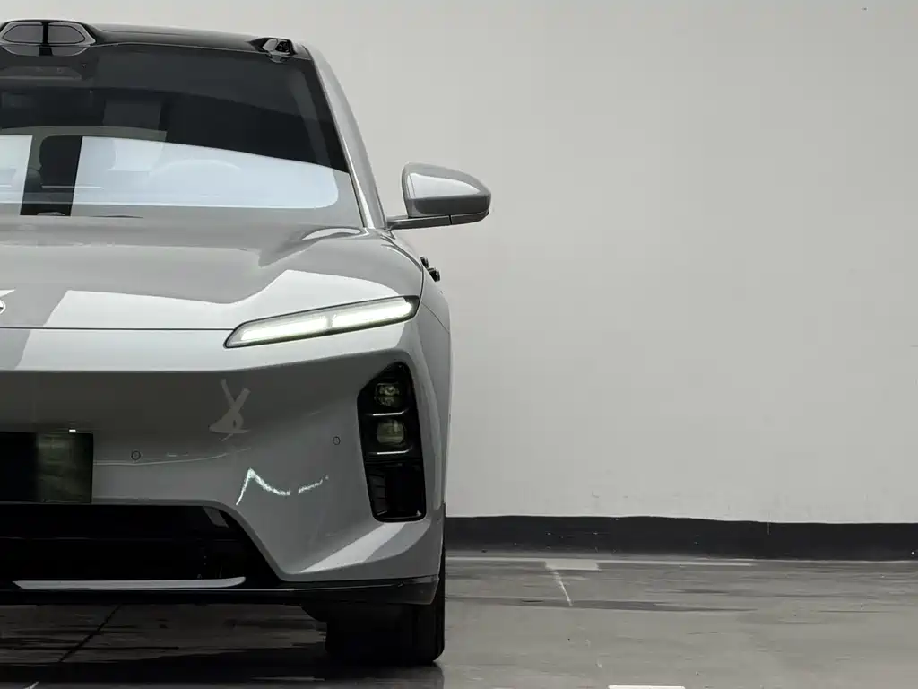 NIO ET5T — миниатюра 3