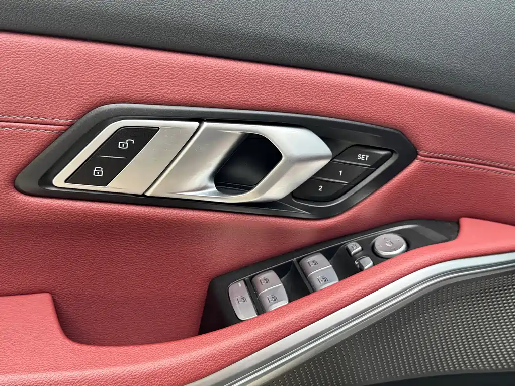 BMW i3 — миниатюра 10