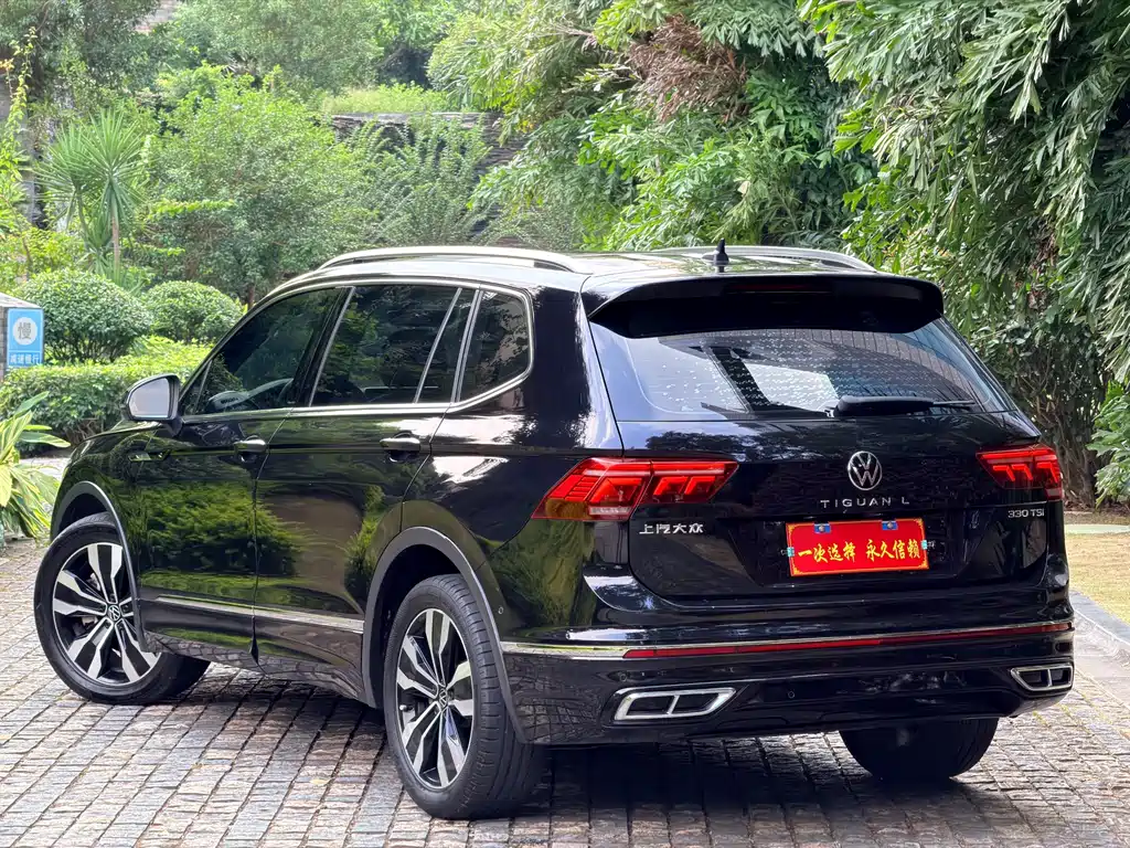 Volkswagen Tiguan L — миниатюра 19