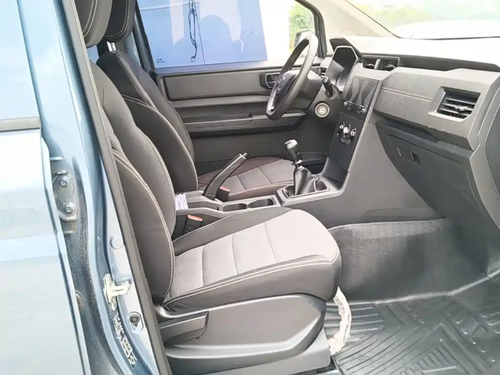 Wuling Hongguang PLUS — миниатюра 25