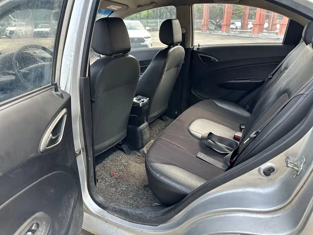 Chevrolet Sail — миниатюра 4