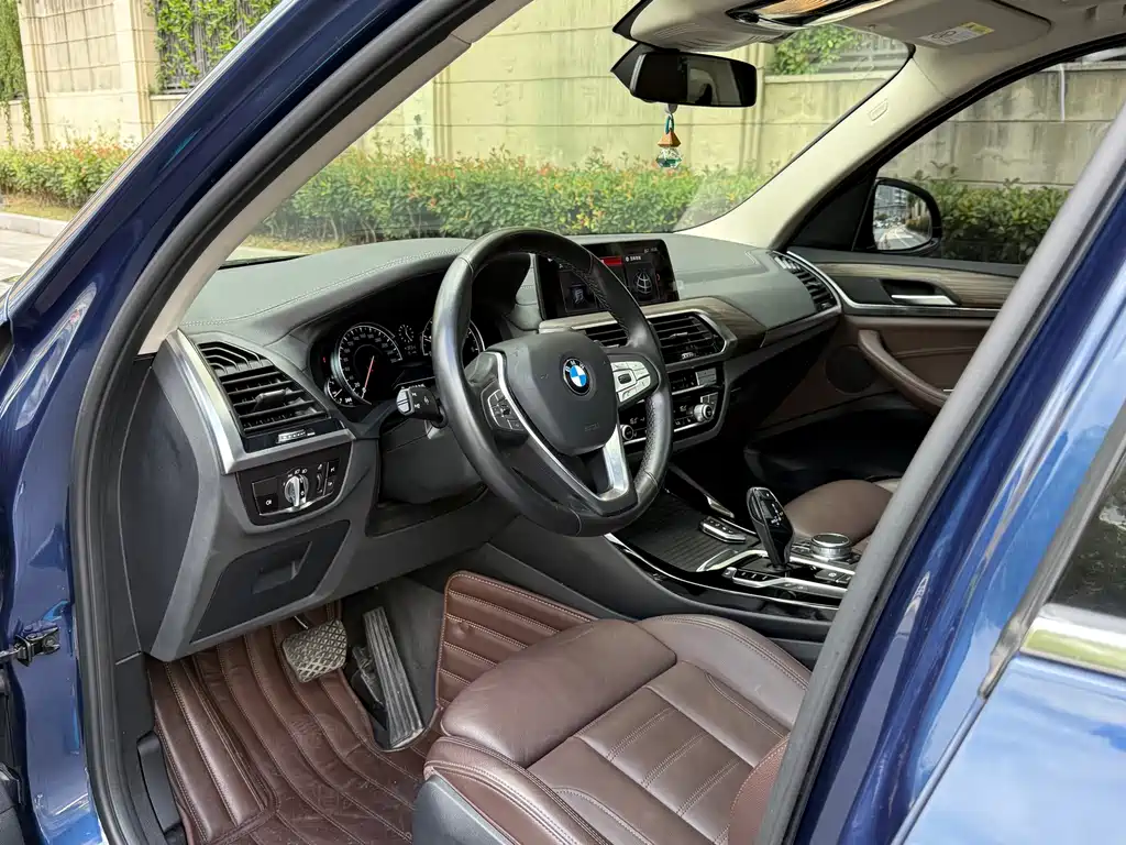 BMW X3 — миниатюра 5