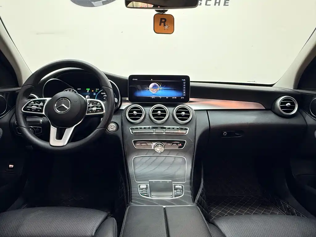 Mercedes-Benz C-Class (Import) — миниатюра 5