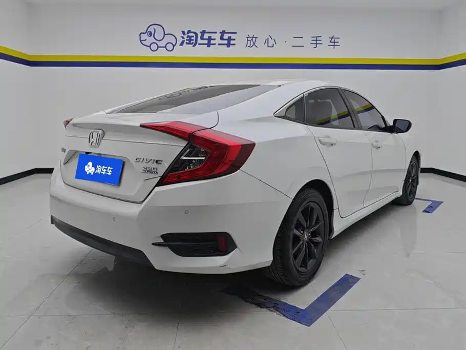 Honda Civic — миниатюра 3