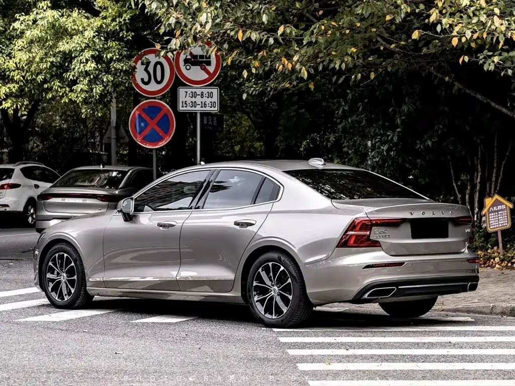 Volvo S60 — миниатюра 10