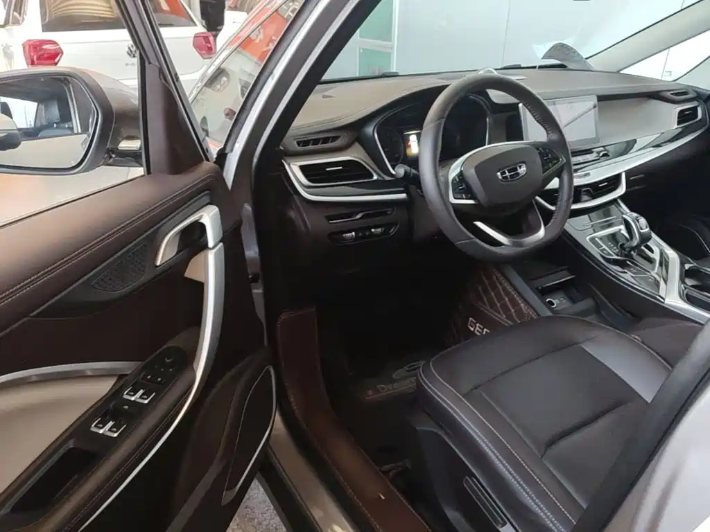 Geely Jia Ji — миниатюра 16