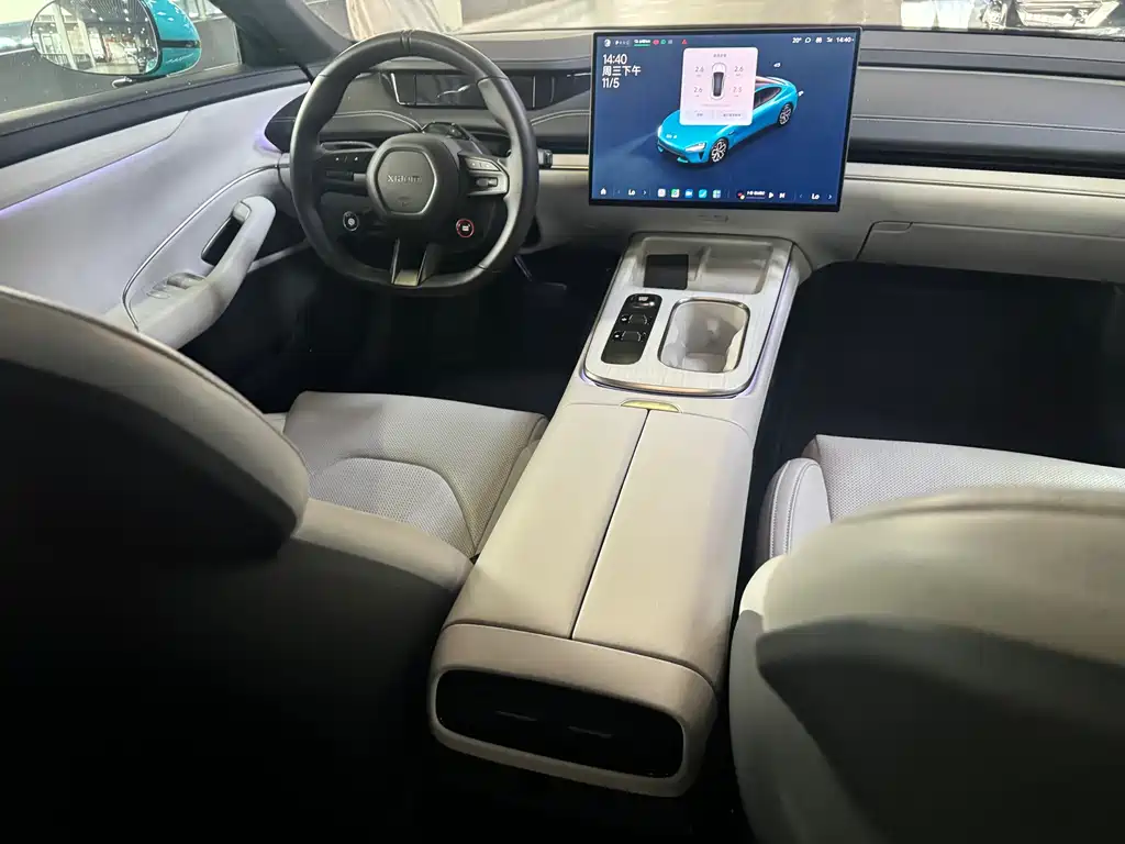 XIAOMI CAR XIAOMI SU7