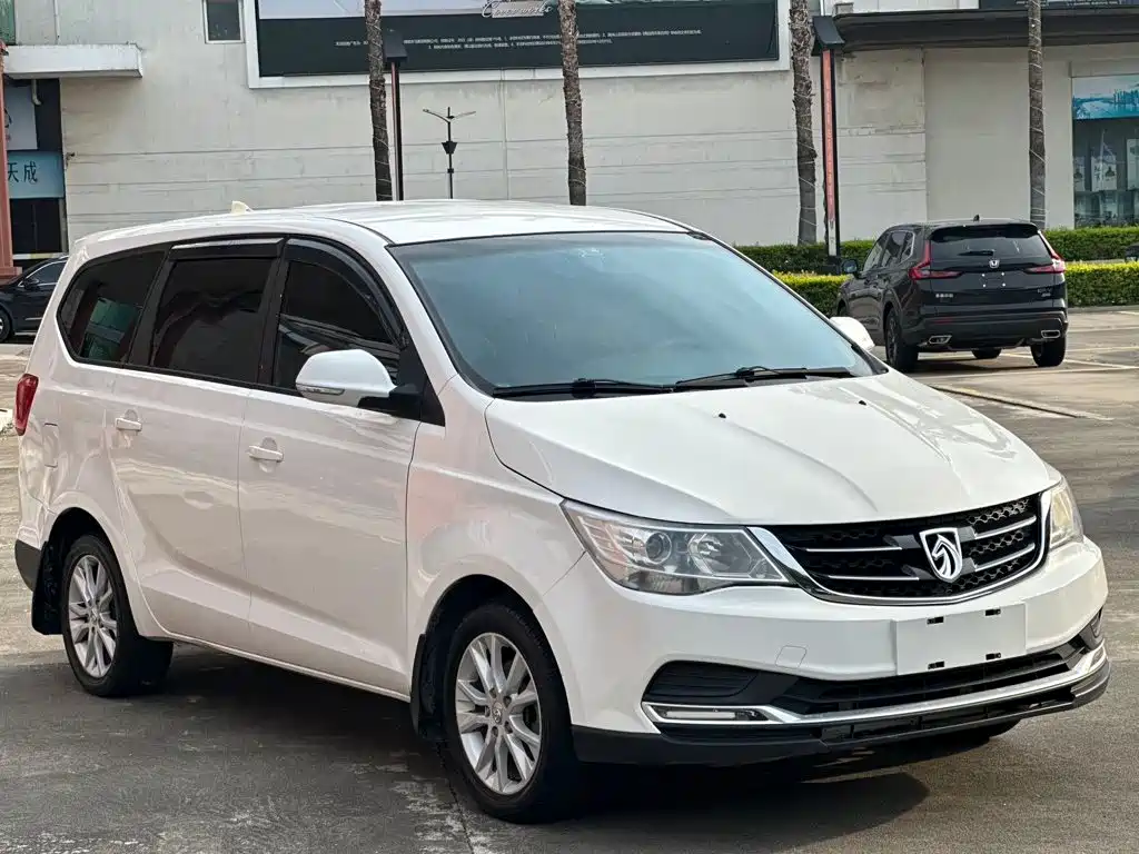 Baojun 730 — миниатюра 2