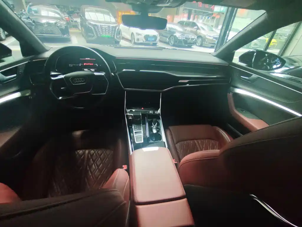 Audi A7L — миниатюра 12
