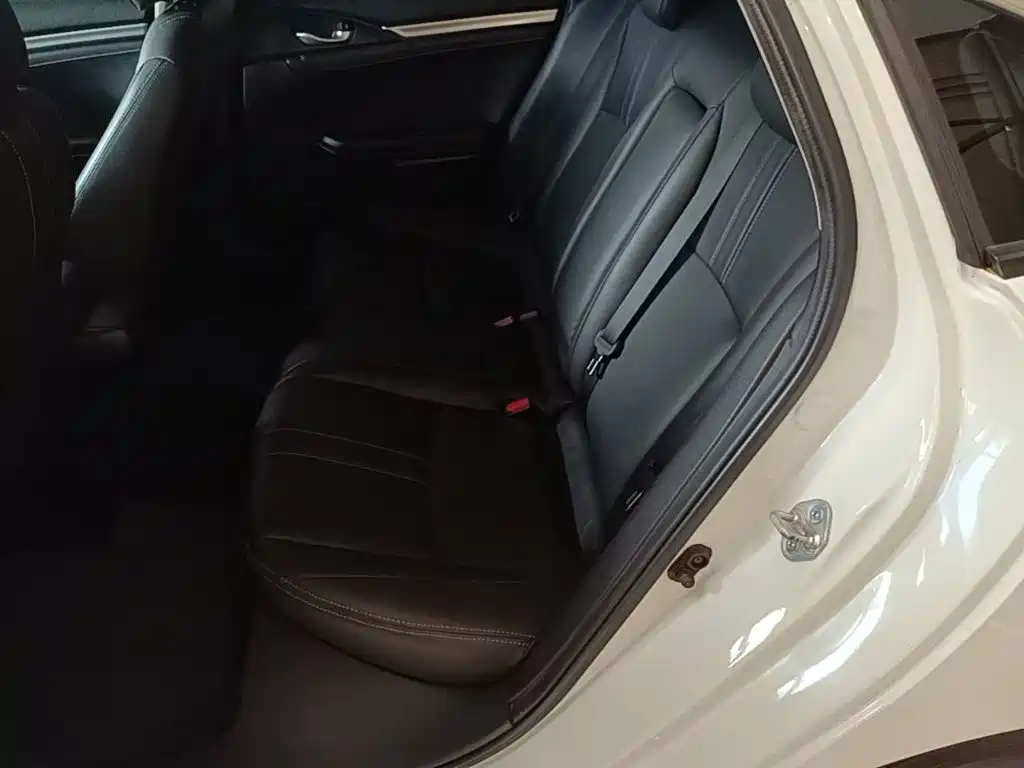 Honda Civic — миниатюра 17