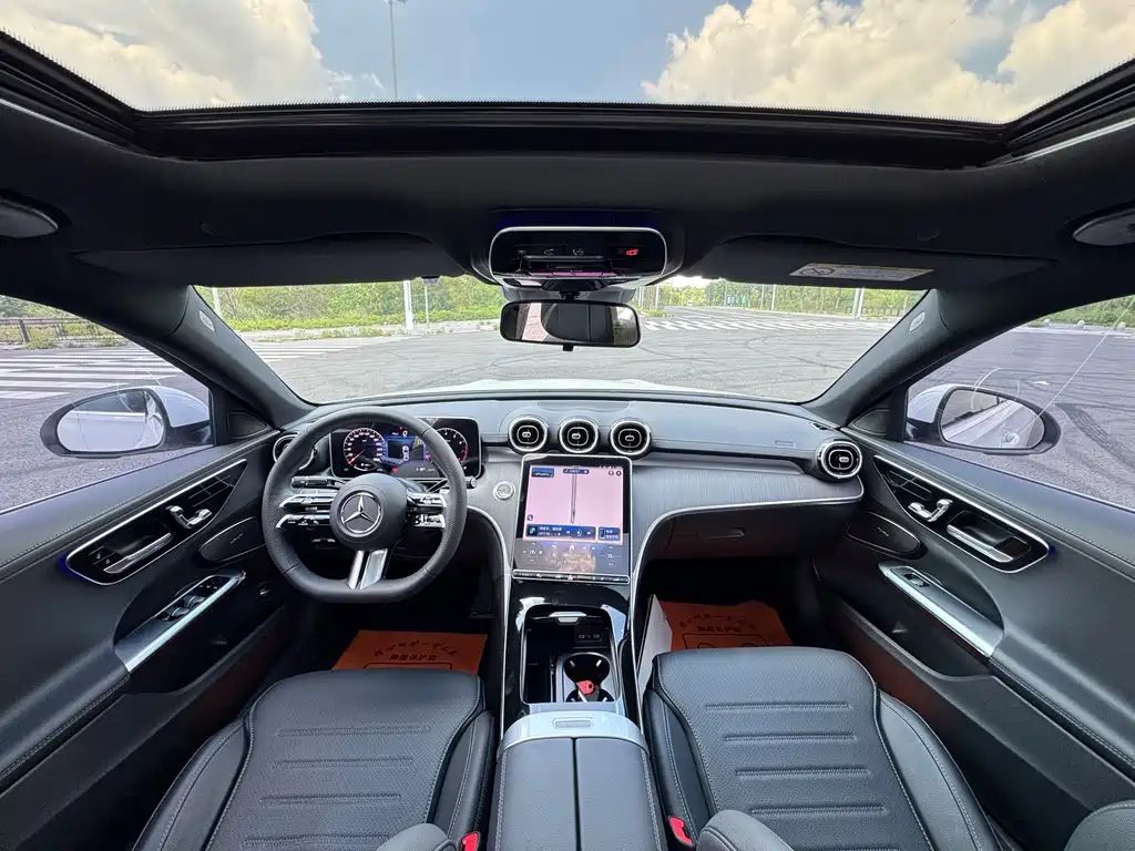 Mercedes-Benz C-Class — миниатюра 10