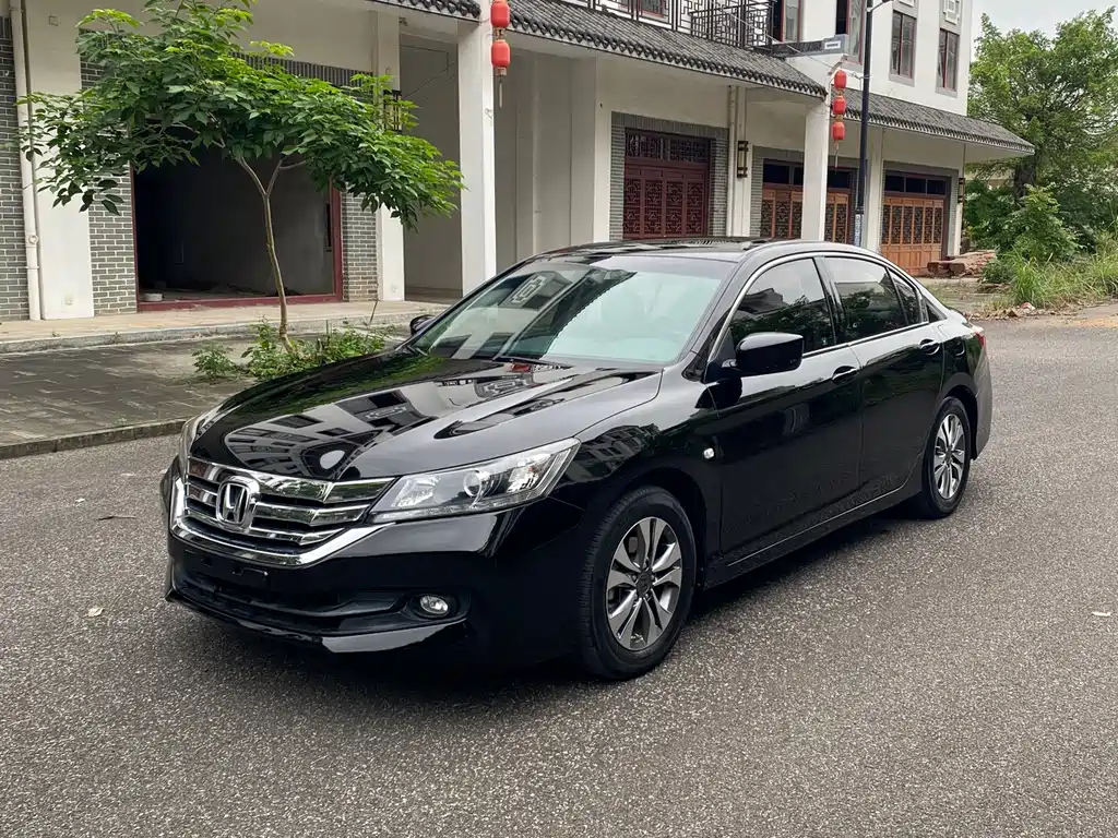 Купить Honda Accord